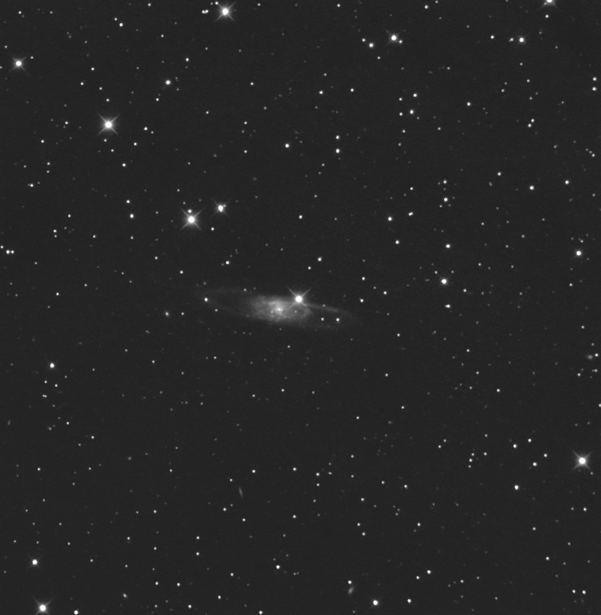 817637ngc5792DER.jpg