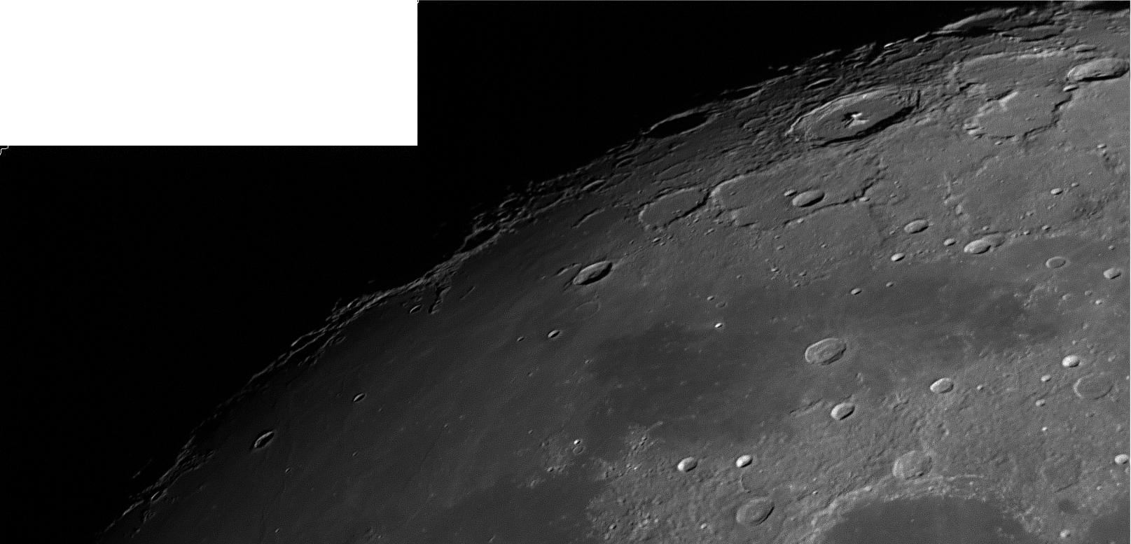 891794Moon202315021117ASF300lapl5ap190stitch.jpg