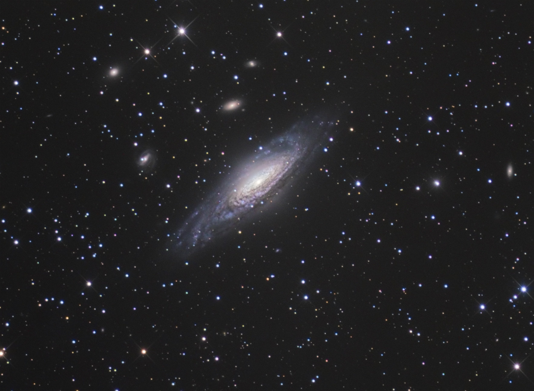 937501NGC7331LRGBwebcrop.jpg