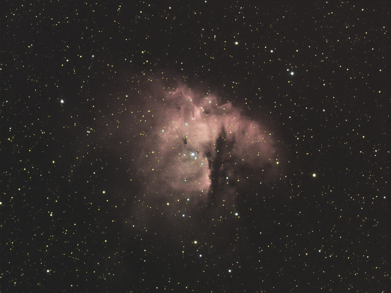 946466ngc281HaRGB.png