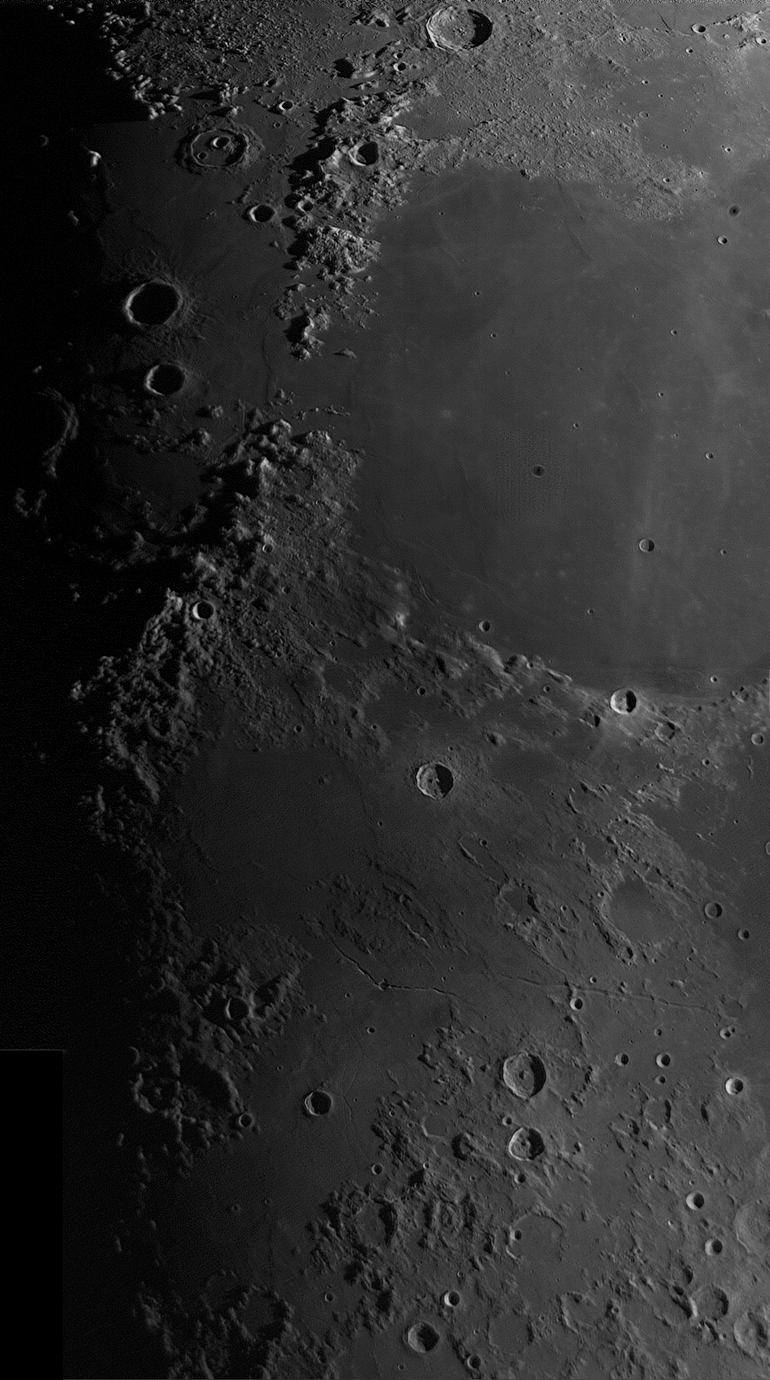 977141Moon211227010717ASP50lapl4ap493stitch2.jpg