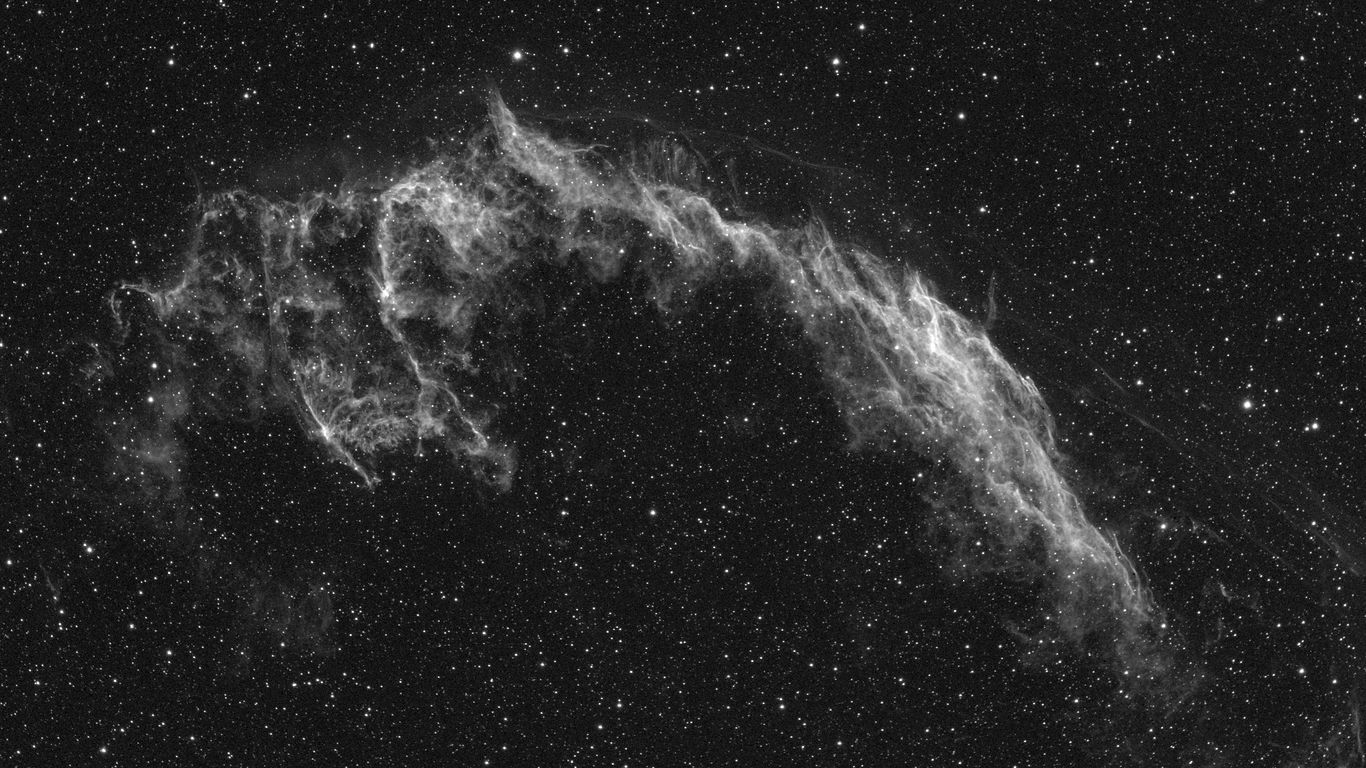 CCD-NGC6995o-1366x768.jpg