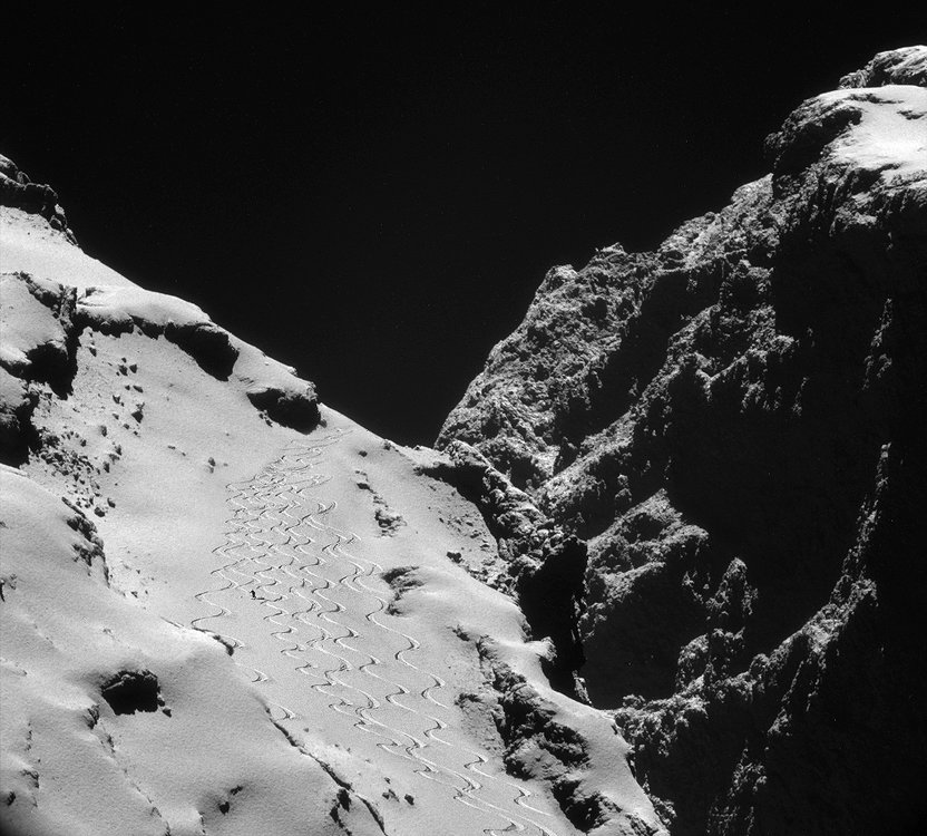 Luca-Savorani-ESA_Rosetta_NAVCAM_141028_C_1415012333.jpg