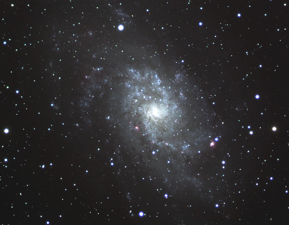 M33-71107-LRGB2fr.jpg