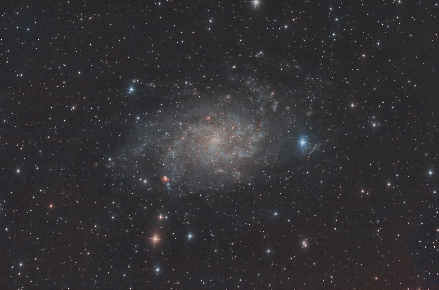 M33001.jpg