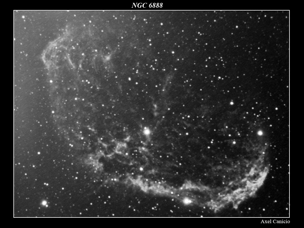 NGC6888-HAlpha-C11-Red3.3-20x300s-Cadre.jpg