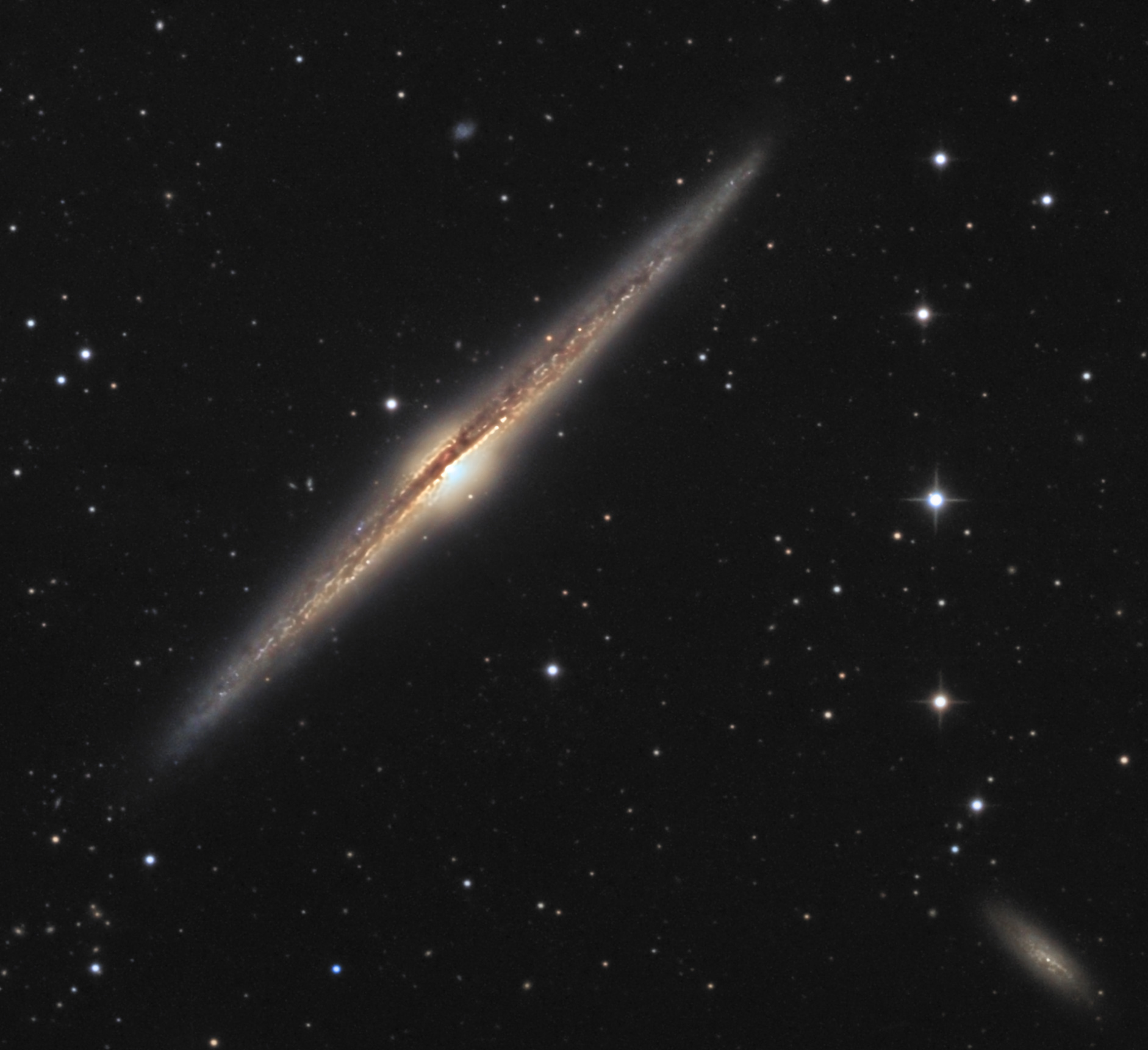 NGC_4565_crop.jpg