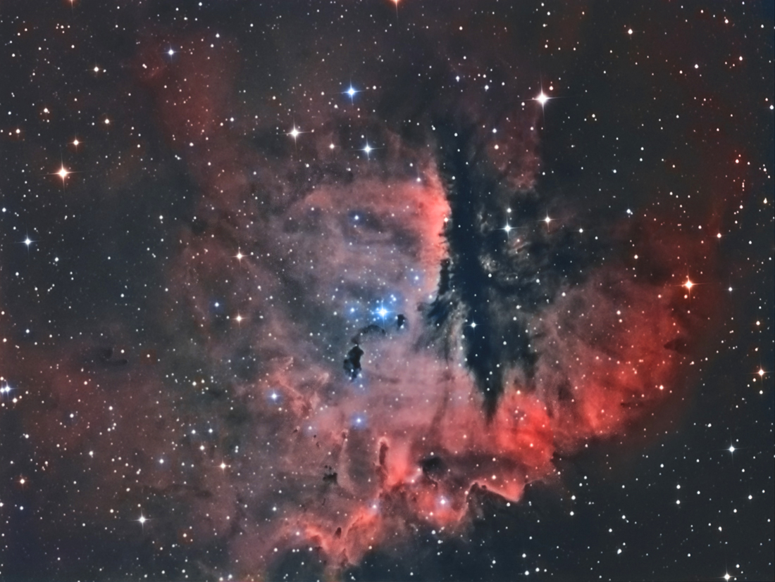 PACMAN-NEBULA-NGC281-HaRGB-1-BERNIER-FRANCOIS-2013.jpg