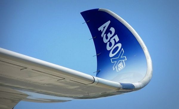 Sharklet_of_Airbus_A350_XWB.jpg