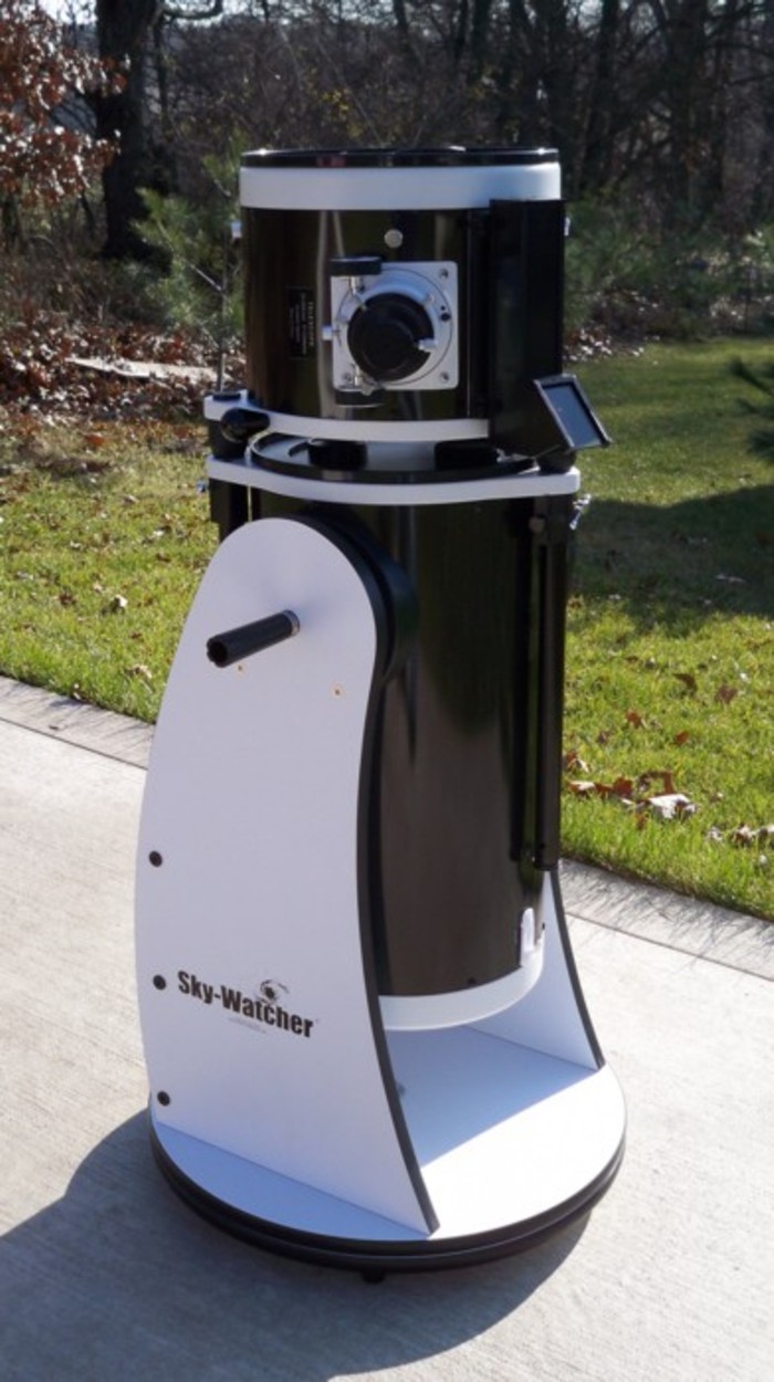 Sky-Watcher-10-Collapsible-Dobsonian_html_m6d18213f.jpg