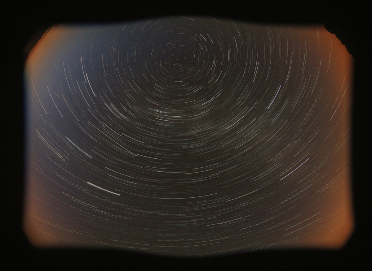 Startrails-Chinan-5D-samyang8mm-1-small.jpg