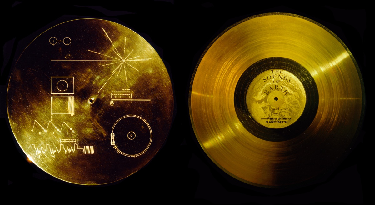 Voyager---Golden-record---recto-verso.jpg