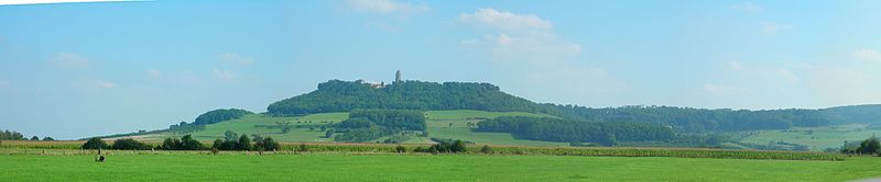 800px-Panorama_de_la_colline_de_Sion.JPG