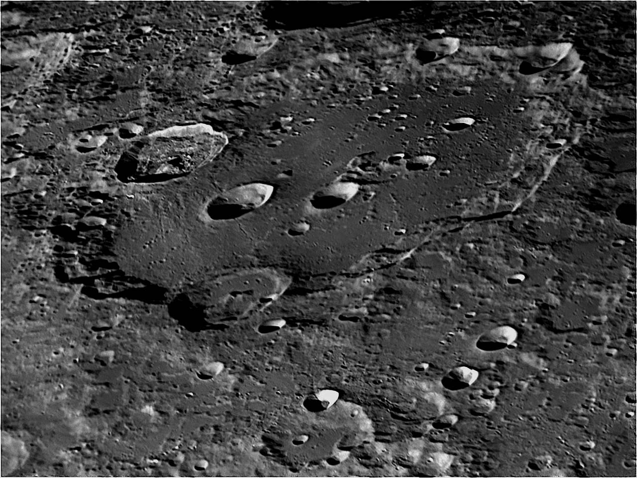 clavius24avril.jpg