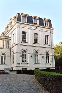 260px-Ancien_observatoire_royal_de_Bruxelles_1.JPG