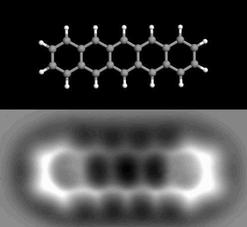 ibm-microscope-sees-molecules.jpg