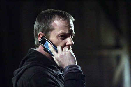 jack-bauer-au-telephone.jpg