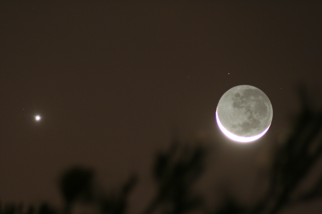 lune-venus-19-2-2007-b.jpg