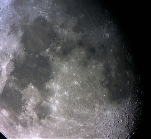 lune6610.jpg