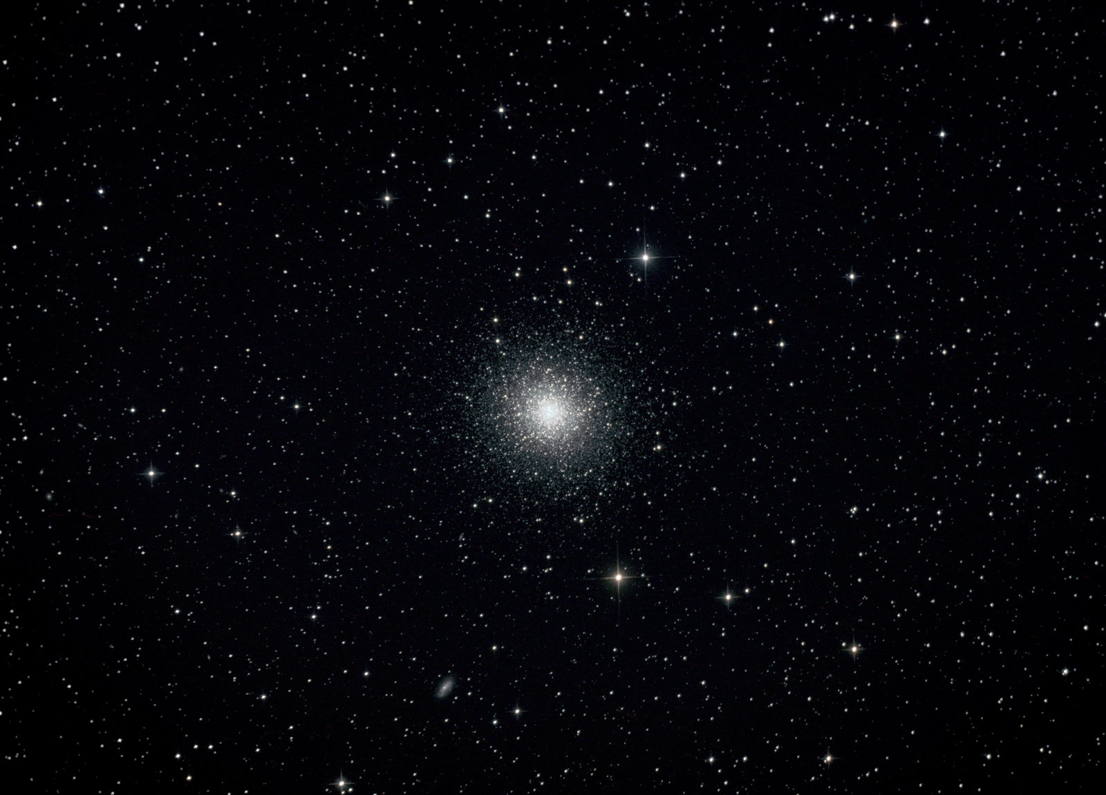 m13_cluster_with_newton_150_600_with_hard_levels_by_arayashikinoshaka-db70qbj.jpg