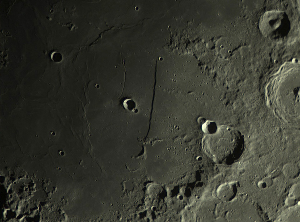 medium.5c667d546b264_Moon_201606_lapl4_a