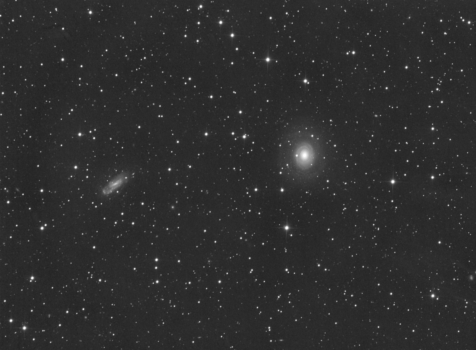 ngc2985et3027.jpg