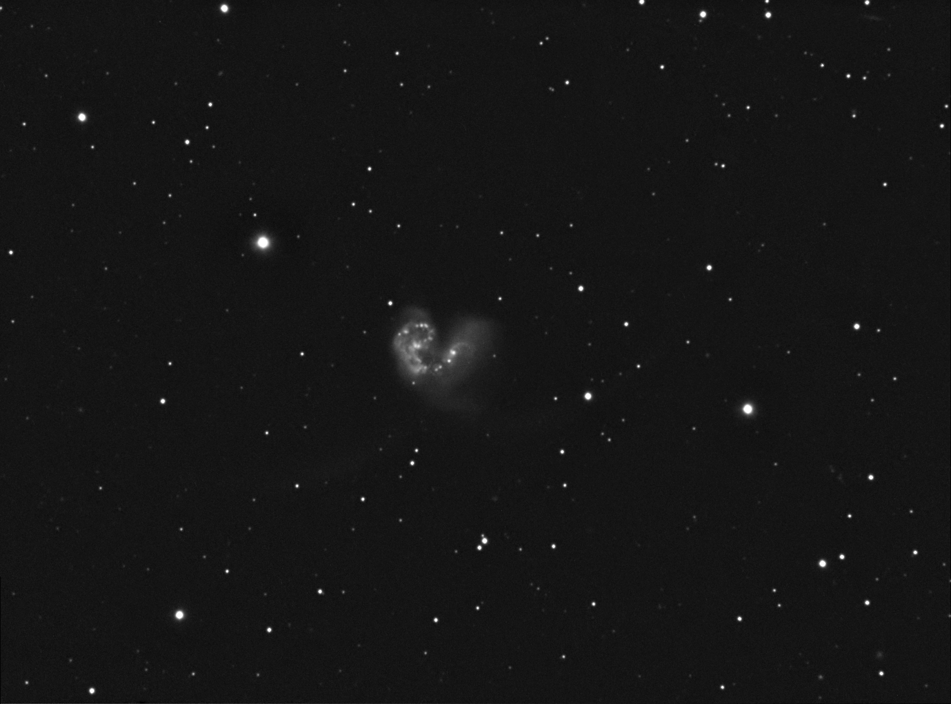 ngc4038-C8-red0.5optec-atik16hr-17x300s-SP.png