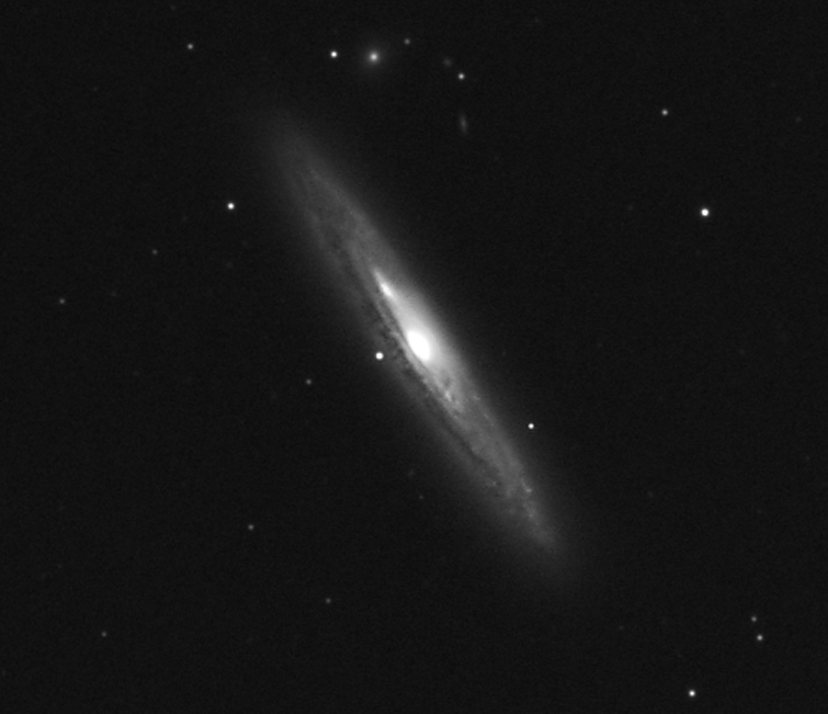 ngc4216L-20x5mn-160410crop150.jpg