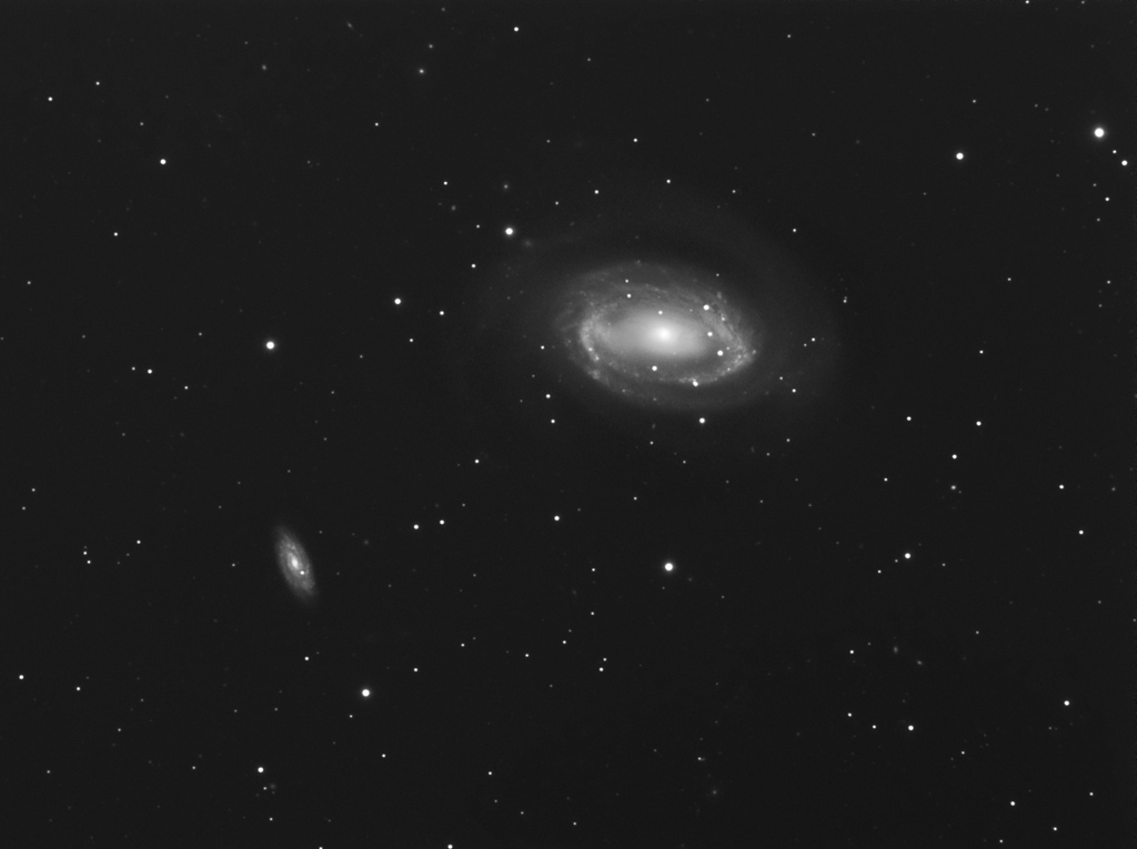 ngc4725-120609-15x5min-r.jpg