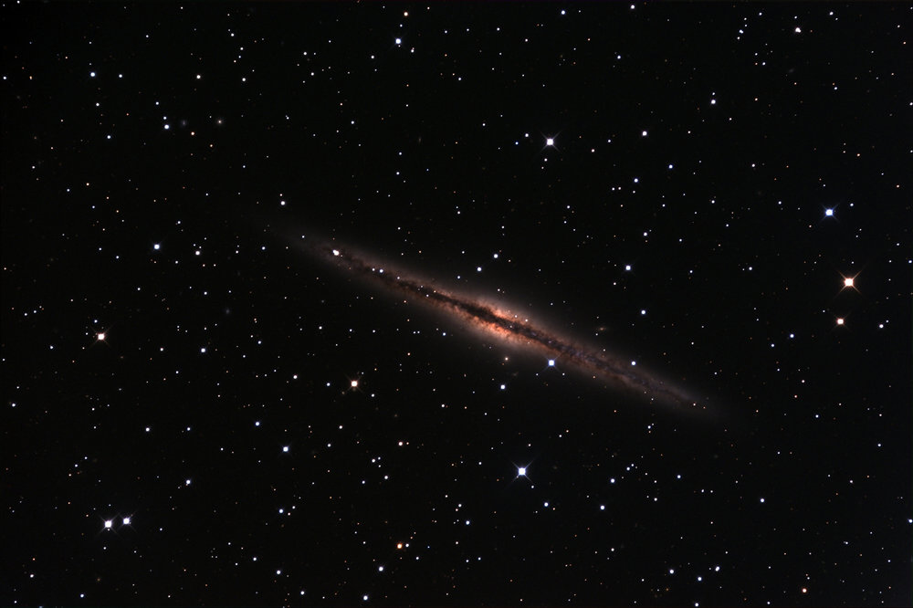 ngc891couleurmini1.jpg