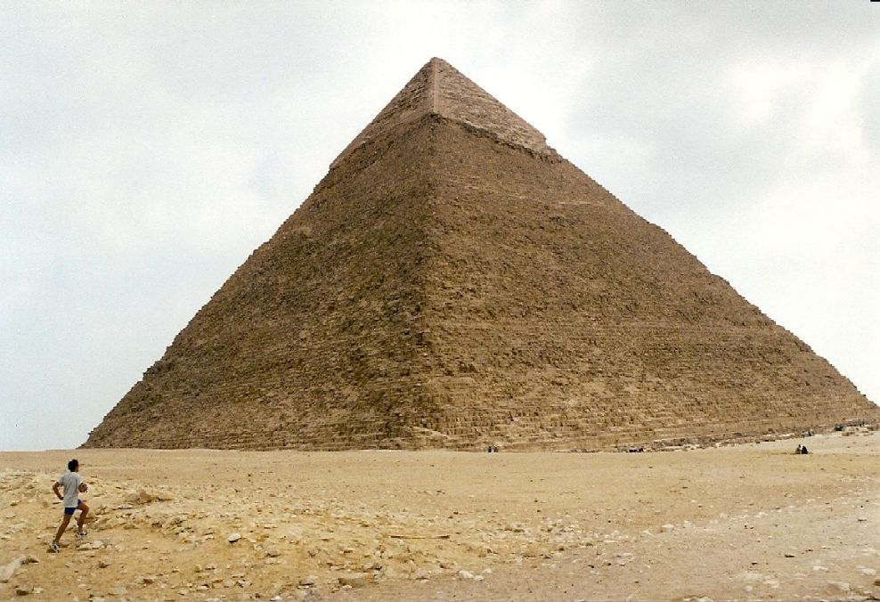 pyrami11.jpg