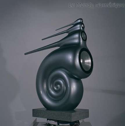 salon-hifi-home-cinema-mars-2008-bw-nautilus.jpg