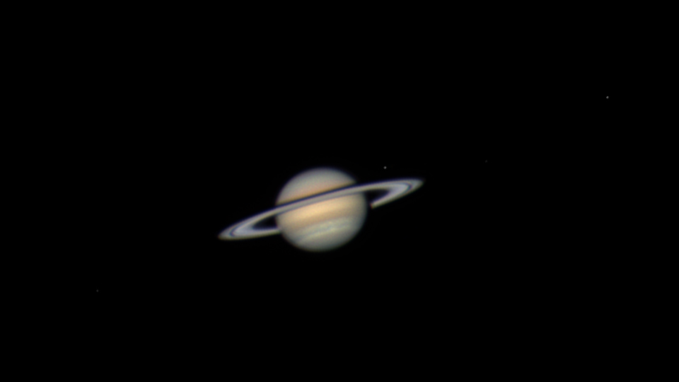 saturne_20110516_satellites.jpg