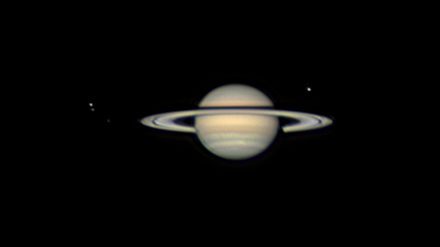 saturne_20110625lrgb_satellites.jpg