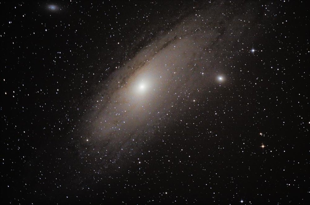 M31.thumb.jpg.1e1b2205e7e1097dd776367277036d06.jpg