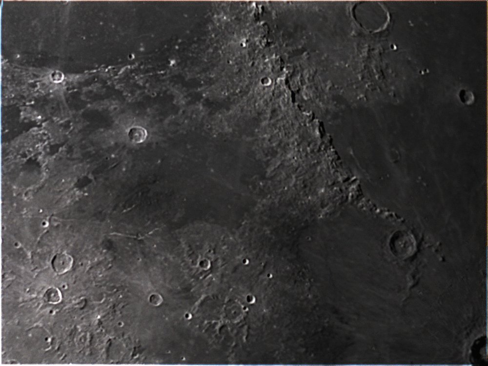 lune 24 05 2018 abaa.jpg