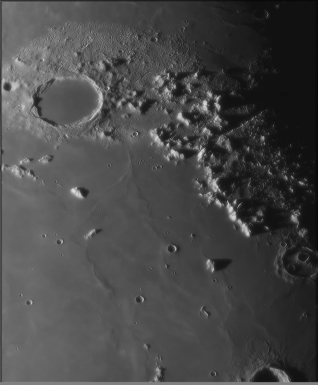 Moon_062123_newtonx2-1136ap40_grad4_ap1599-astra1.jpg